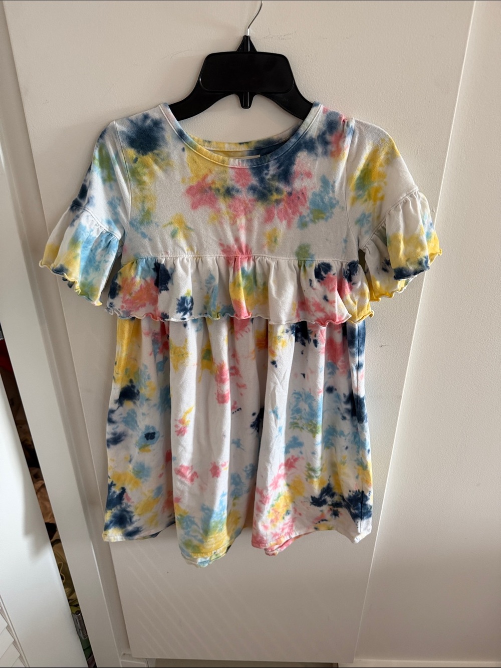 Tucker + Tate Tie-Dye Ruffle Tee in Yellow, Blue, Pink Size 8
